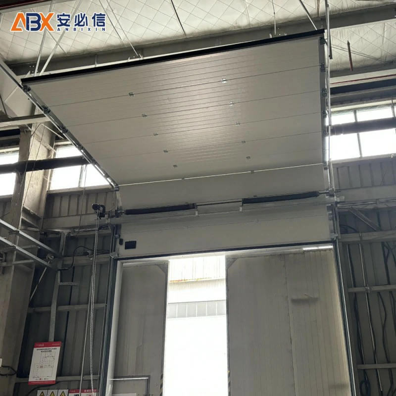 来宾铝合金滑升门